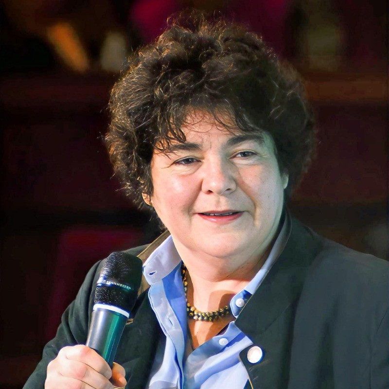 Caroline Gans Combe
