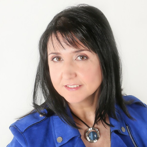 Maria-Luisa Julia